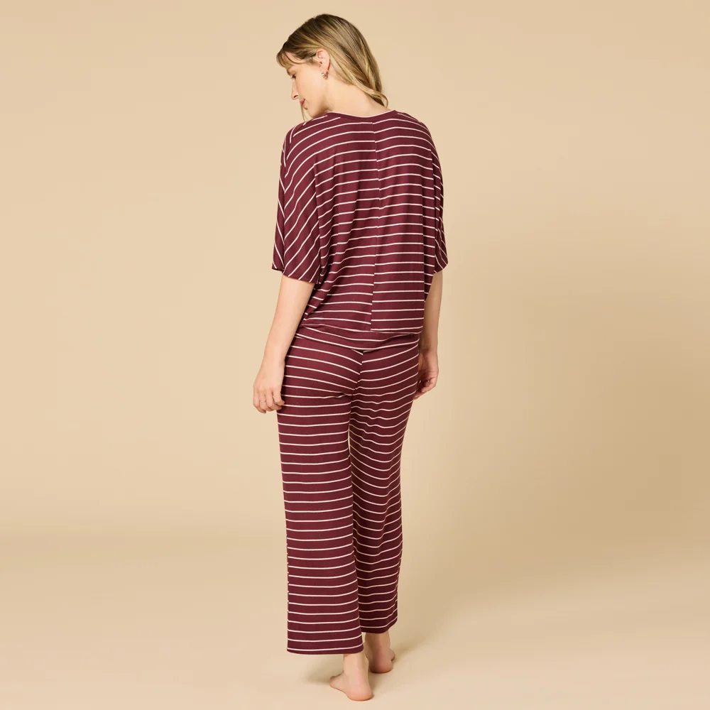 Dream Relaxed V-neck with Capri Lounge Set - Image 10