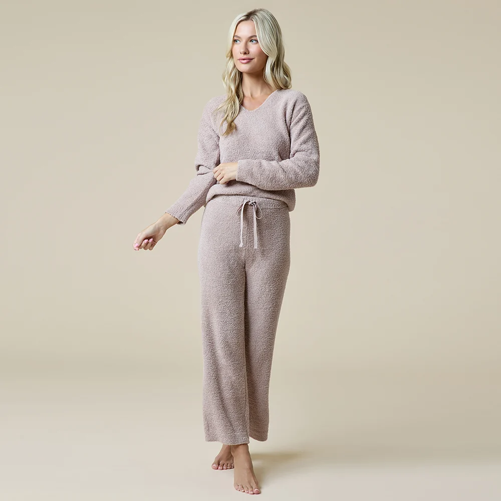 Solid Marshmallow V-Neck Lounge Set - Image 4