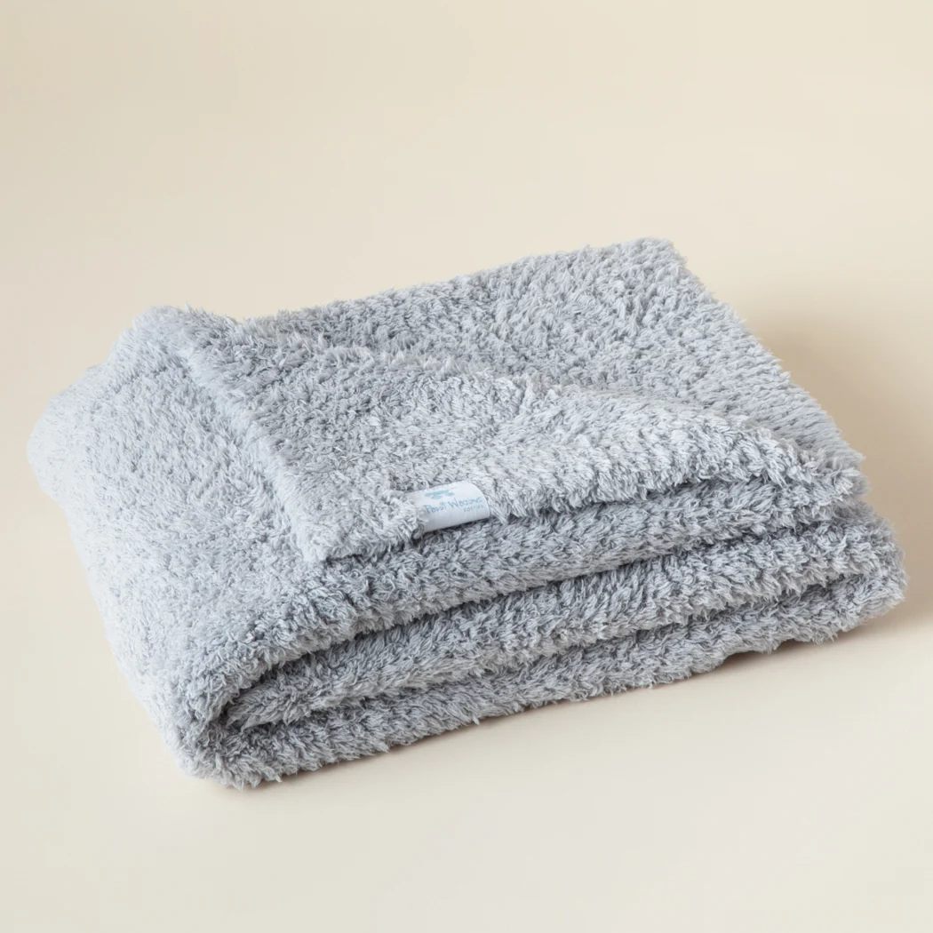 Ultra-Lite Marshmallow 30" x 40" Baby Blanket - Image 4