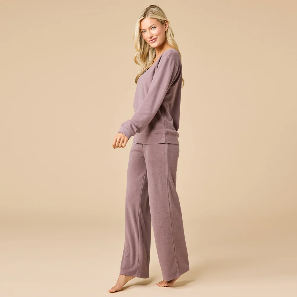 Vintage Velvet V-Neck with Wide Leg Pant - Image 21